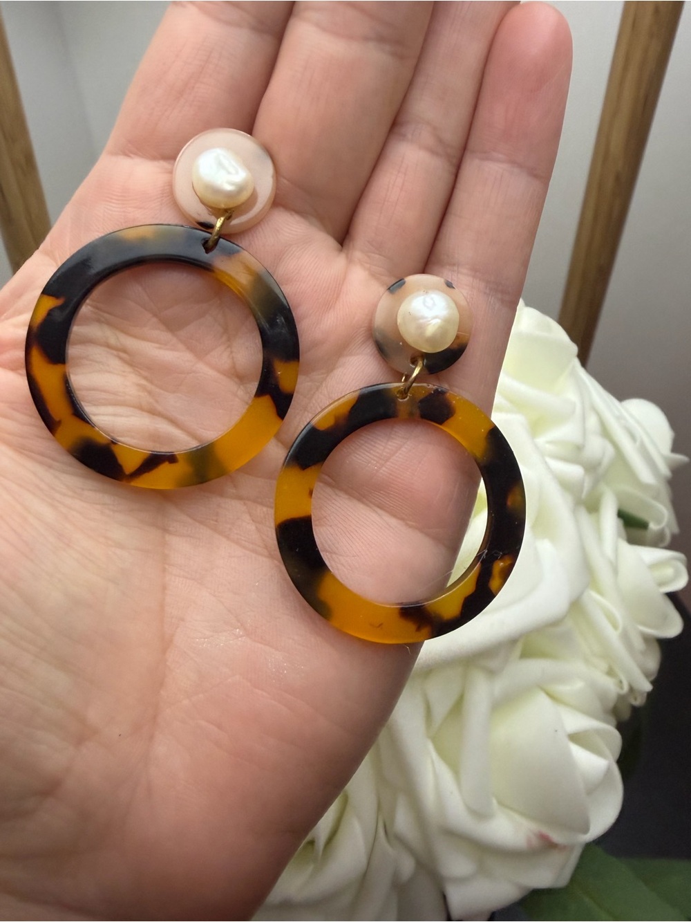 Tortoiseshell Hoop Drop Earrings with Pearl Studs